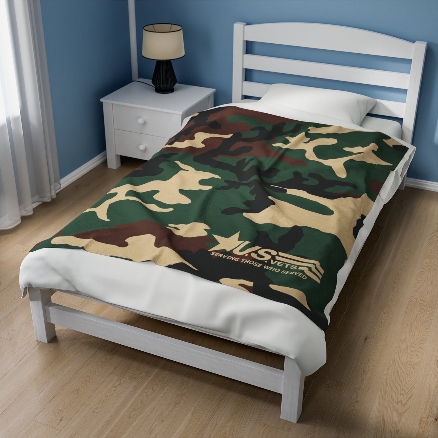 U.S.VETS Camo Print Velveteen Plush Blanket (Multiple Sizes!)