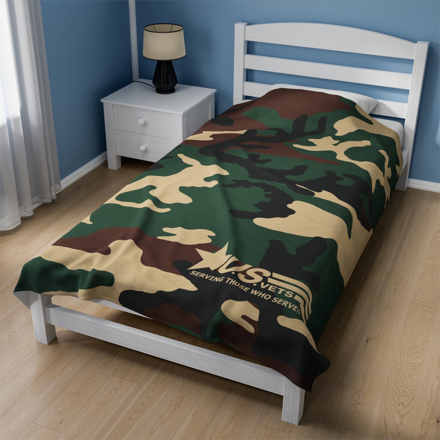 U.S.VETS Camo Print Velveteen Plush Blanket (Multiple Sizes!)