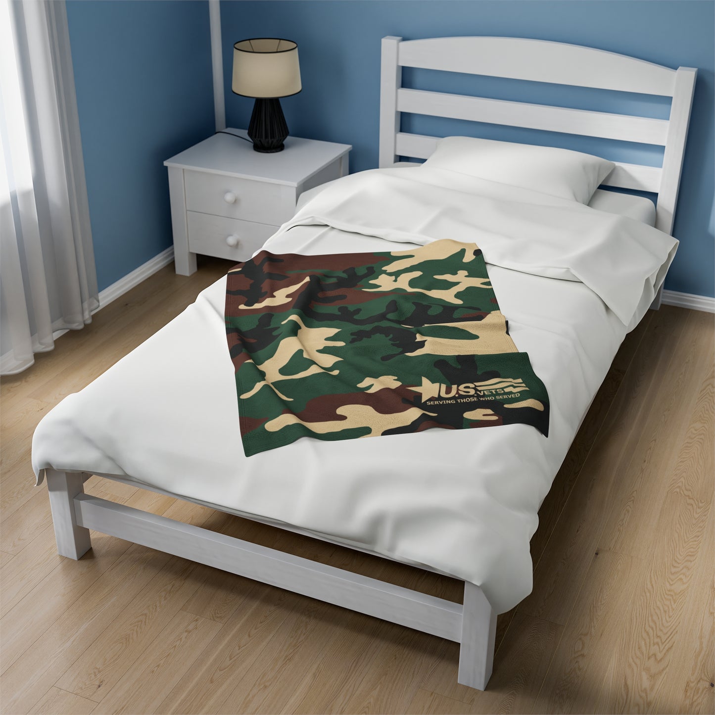 U.S.VETS Camo Print Velveteen Plush Blanket (Multiple Sizes!)